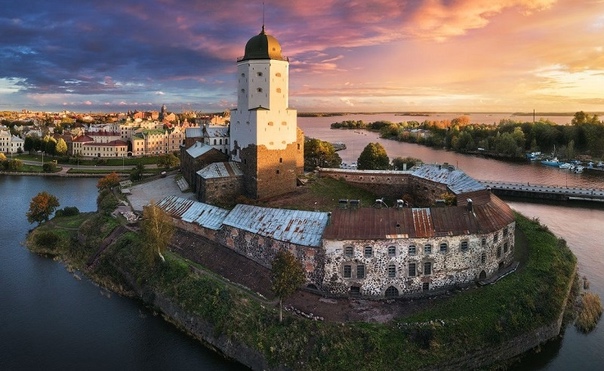 https://youtravel.me/tours/11633/%D0%BC%D0%B0%D0%B9%D1%81%D0%BA%D0%B0%D1%8F_%D1%80%D0%BE%D0%BC%D0%B0%D0%BD%D1%82%D0%B8%D0%BA%D0%B0_%D0%B2_%D0%B2%D1%8B%D0%B1%D0%BE%D1%80%D0%B3%D0%B5